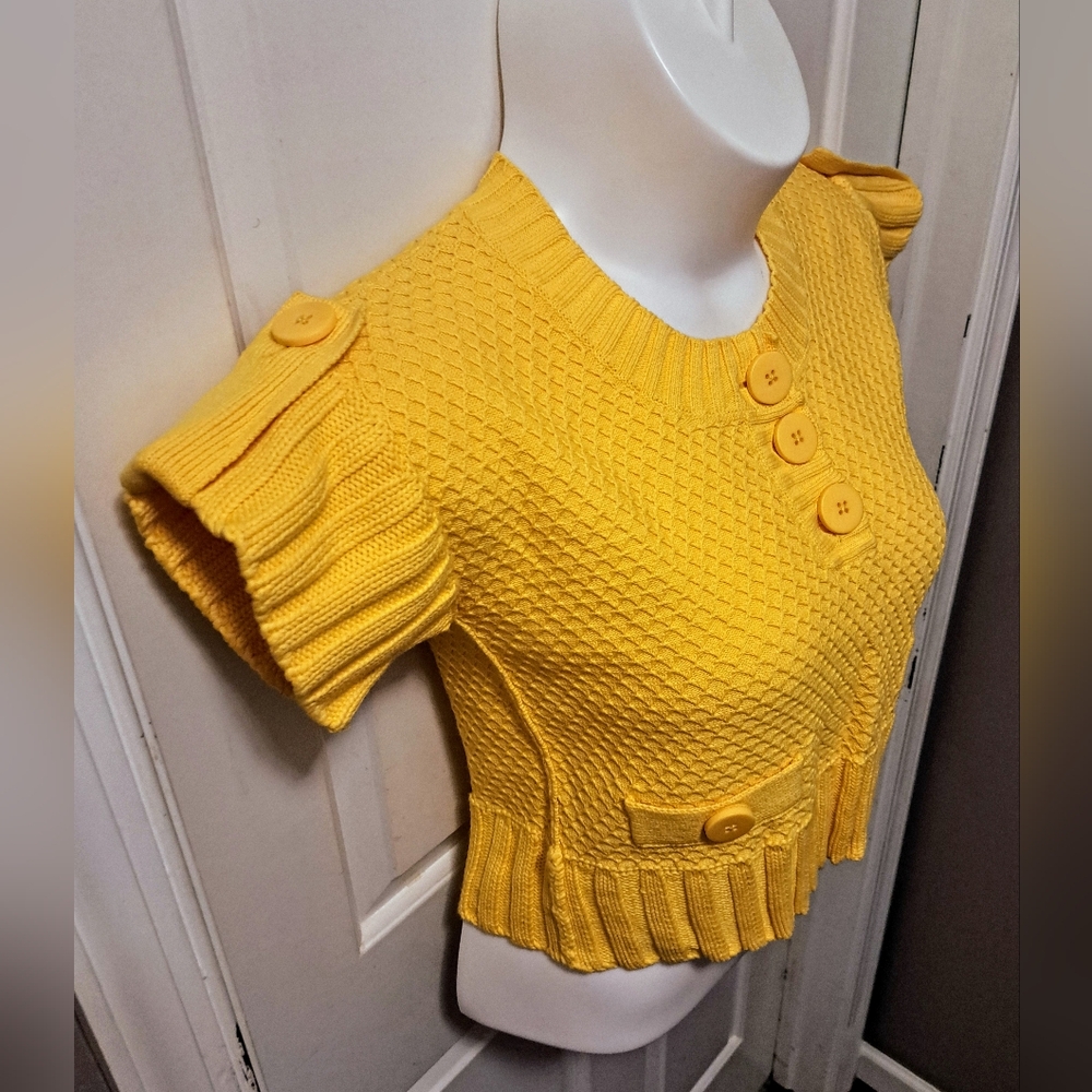 Vintage Y2K Knitted Yellow Short Sleeve Crop Top Sweater Sz M NWOT